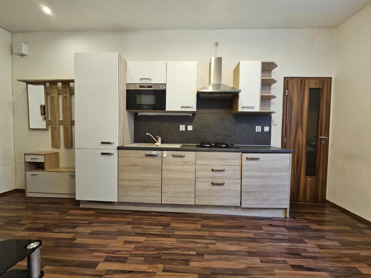 Cozy Homestay At Andel Praha Exteriér fotografie