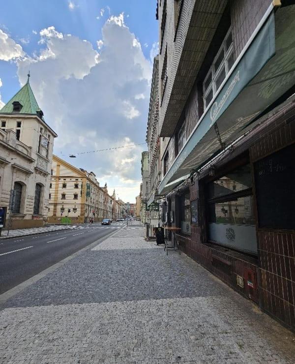 Cozy Homestay At Andel Praha Exteriér fotografie