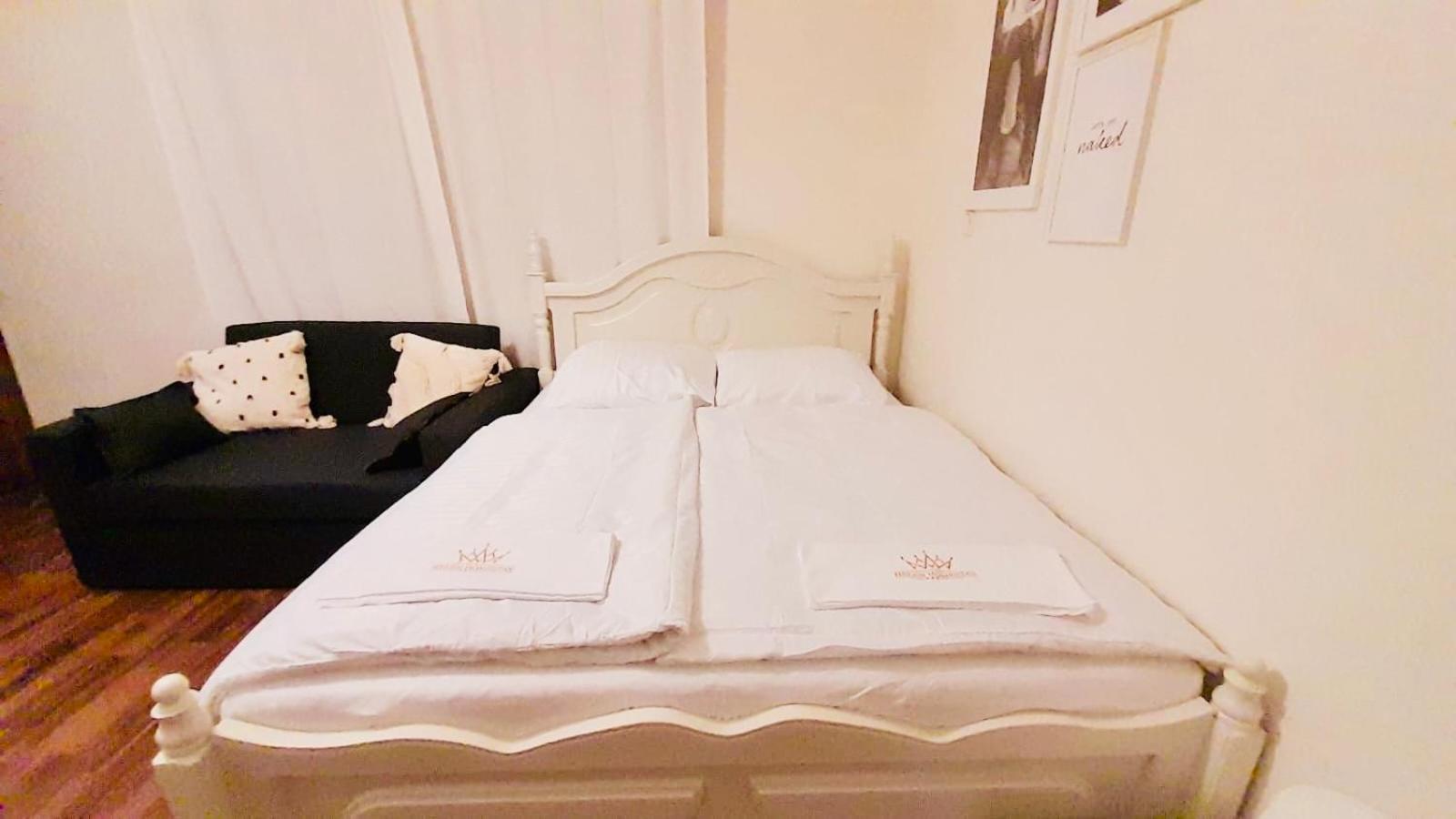 Cozy Homestay At Andel Praha Exteriér fotografie