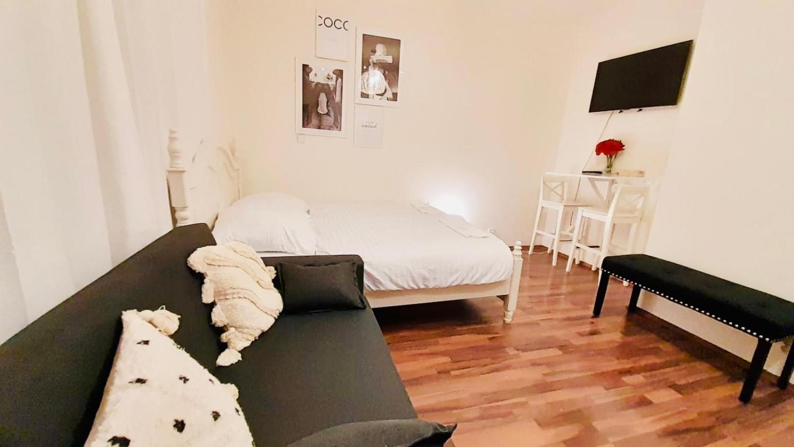 Cozy Homestay At Andel Praha Exteriér fotografie